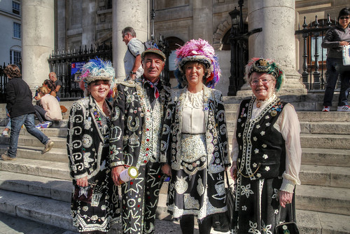 Pearly King & Queens