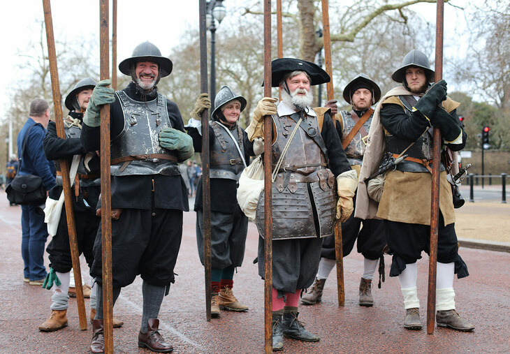 Grinning 17th Century soldiers on the Mall
