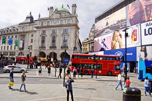 Piccadilly Circus