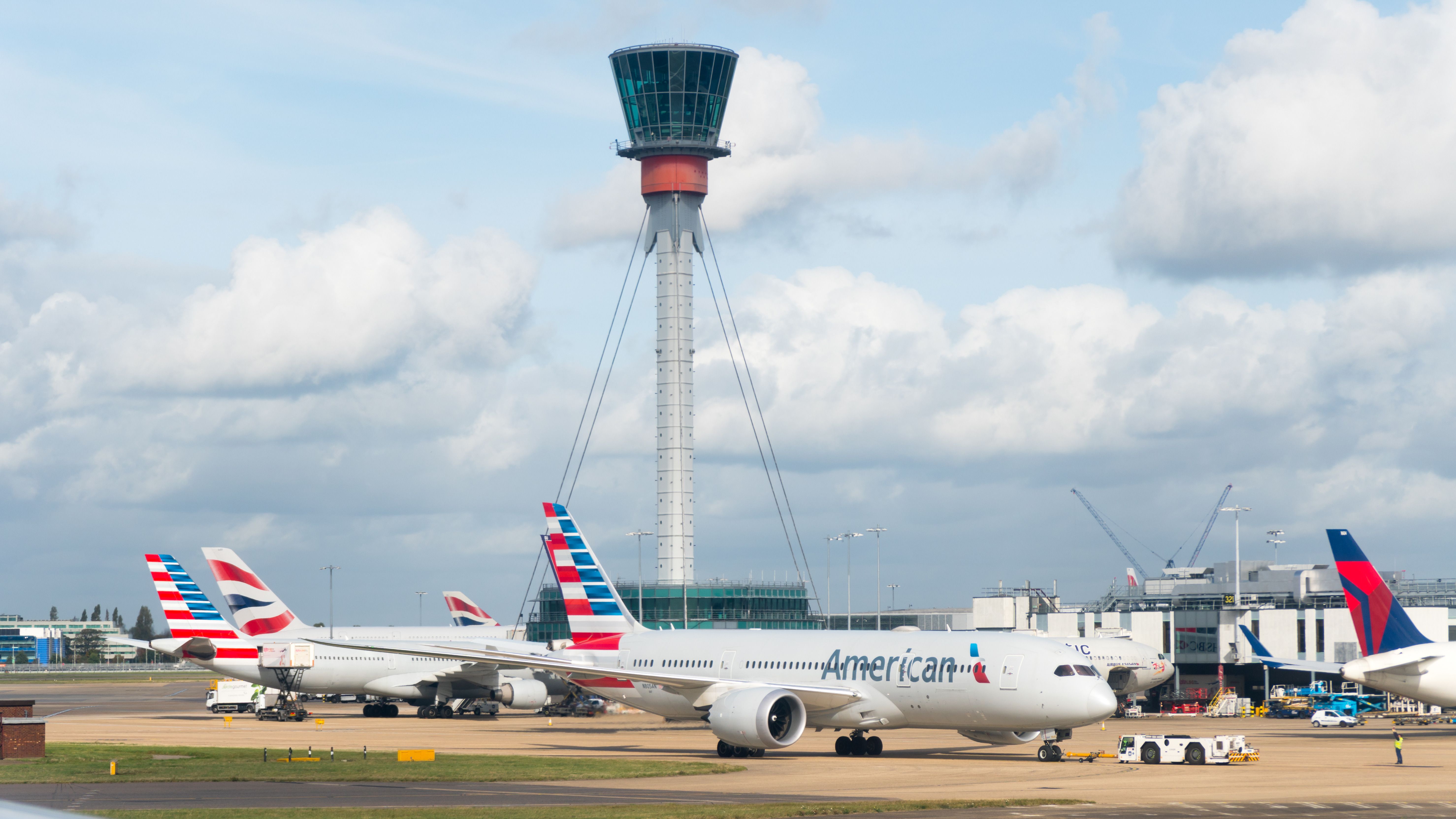 American Airlines British Airways and Delta Air Lines planes at London Heathrow⁢ Airport LHR in the United Kingdom