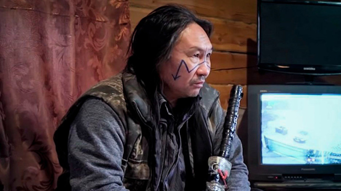 Court Upholds Decision to Keep Anti-Putin Shaman in Psychiatric Facility Amid Political Controversy