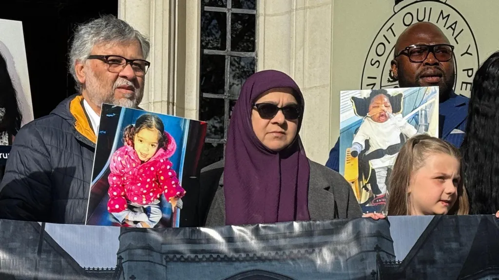 Headline: Supreme Court Ruling Allows Identification of Doctors in Controversial End-of-Life Cases, Upholding Public Interest over Confidentiality