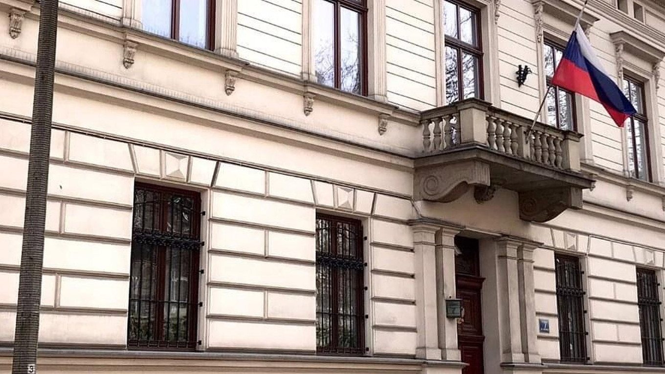 Poland Closes Krakow Consulate Amid Accusations of Russian Sabotage in Warsaw