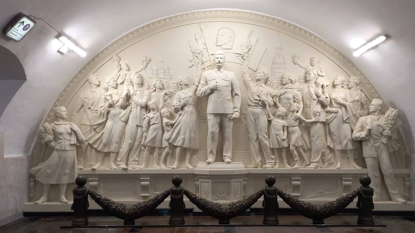 Reviving Controversy: Moscow Metro Unveils Stalin Monument Replica