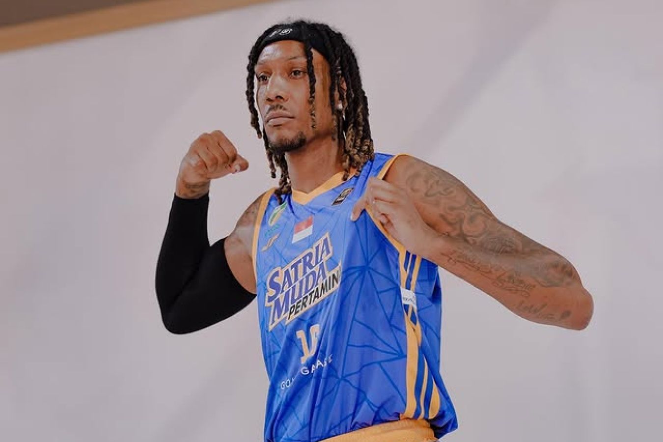 American Basketball Player Arrested in Indonesia for Drug Smuggling: Help Me!