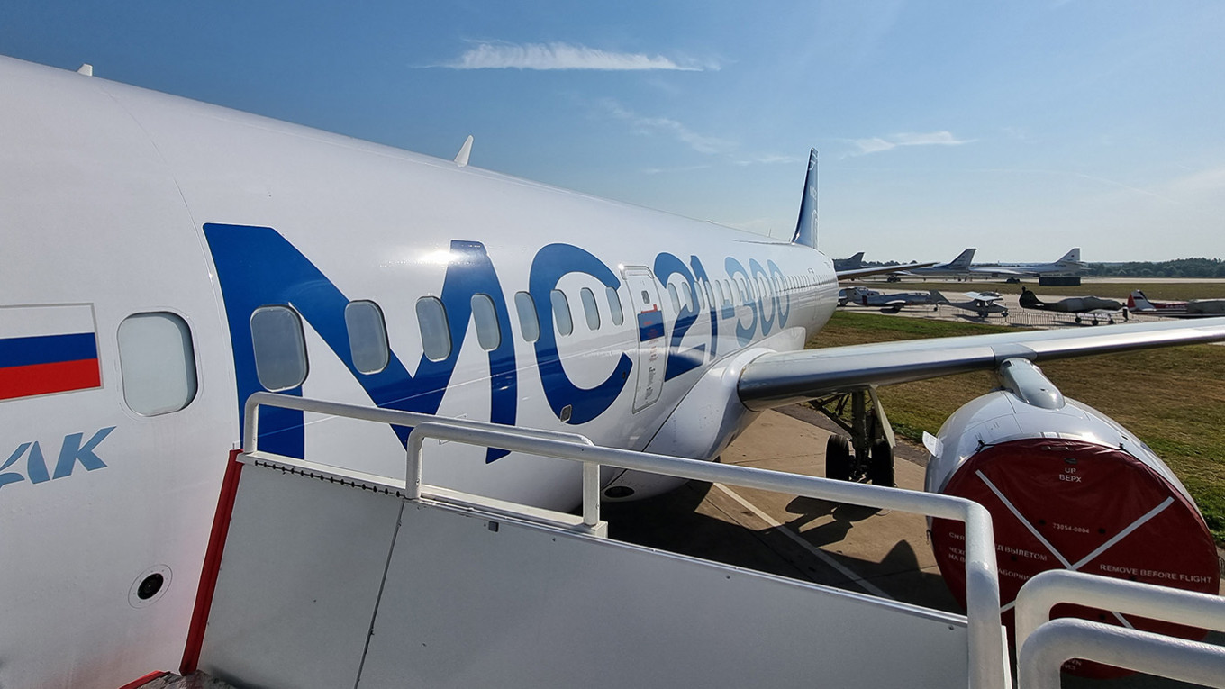 Russian Government Slashes Aircraft Production Budget Amid Manufacturing Setbacks