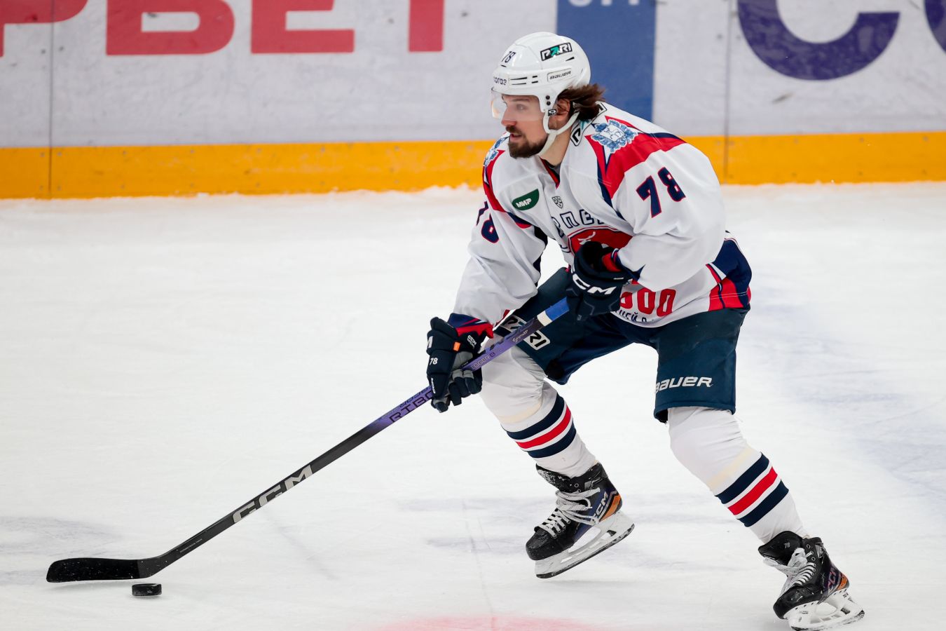 Alexey Kruchinin Rejoins HC Torpedo After Season with Severstal
