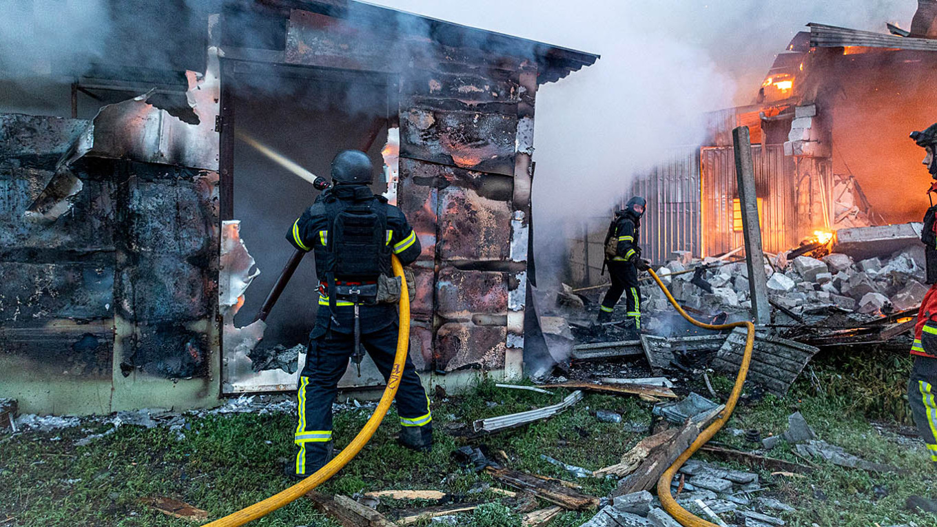 Escalating Tensions: Four Civilians Injured in Overnight Drone Strikes from Russia and Ukraine