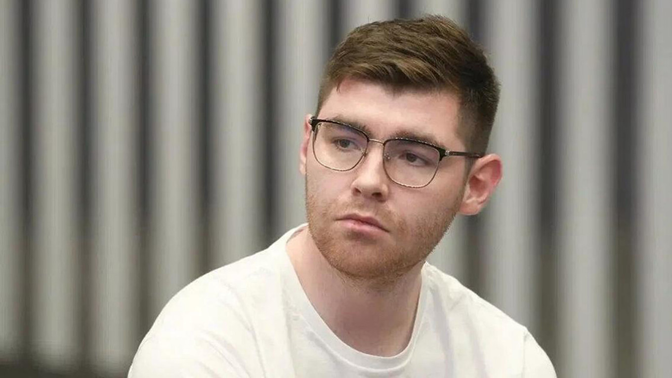 Yekaterinburg Editor Faces Bribery Charges Linked to Former Police Officer Nepotism