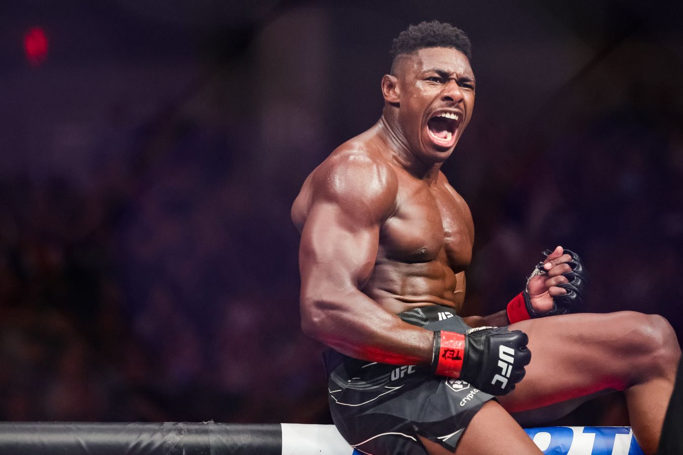 Bakley Hits Back at Adesanya: Focus on the Farmer Who Took Your Belt