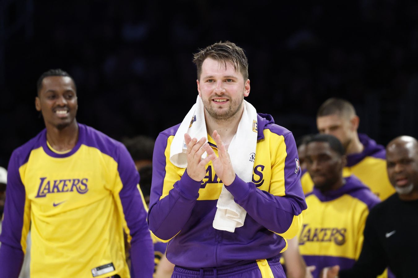 Lakers Set Their Sights on Athletic Centers This Offseason, Eyeing a Partnership with Luka Doncic