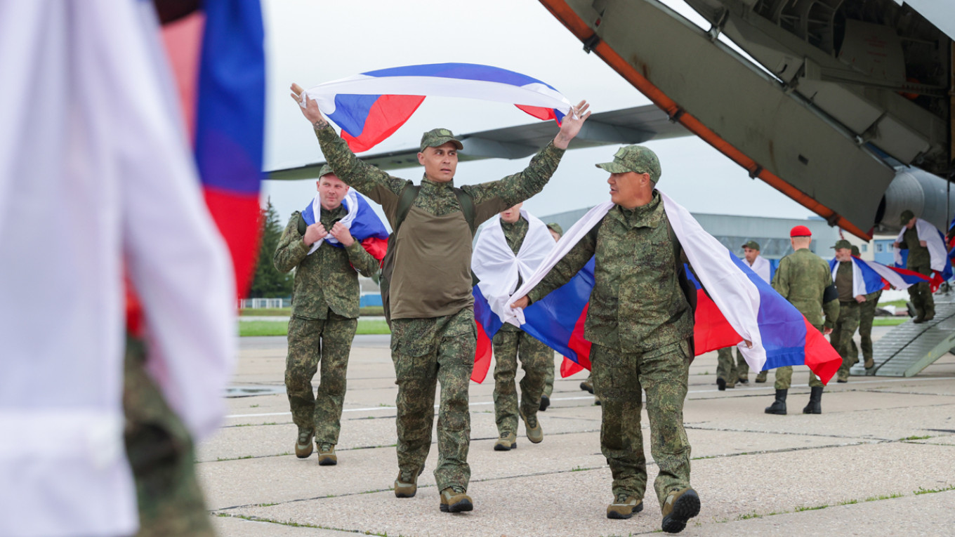 New Round of POW Exchanges Reaffirms Ongoing Tensions Between Ukraine and Russia