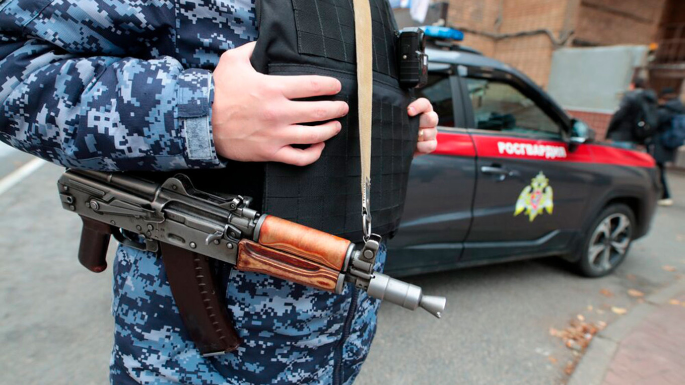 FSB Arrests Two Moldovans Amid Rising Tensions Over Espionage Allegations