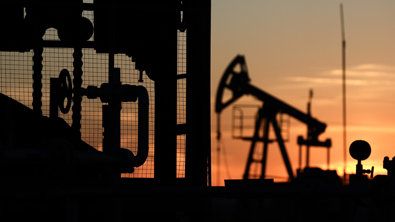 Title: How the Escalating Israel-Iran Tensions Could Propel Russian Economic Gains in Energy Markets