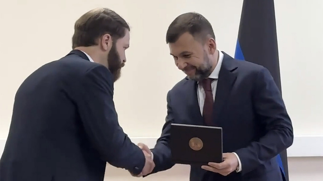 American Man Assisting Russian Forces in Ukraine Granted Russian Citizenship
