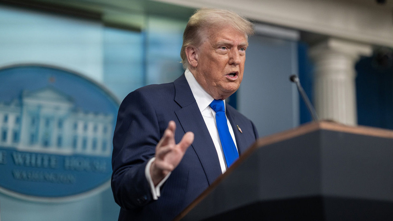 Trump Issues 50-Day Ultimatum to Russia Over Ukraine Conflict