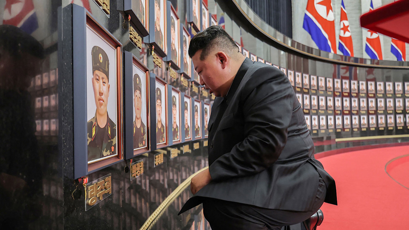 Kim Jong Un Honors North Korean Soldiers for Their Role in Russias War in Ukraine