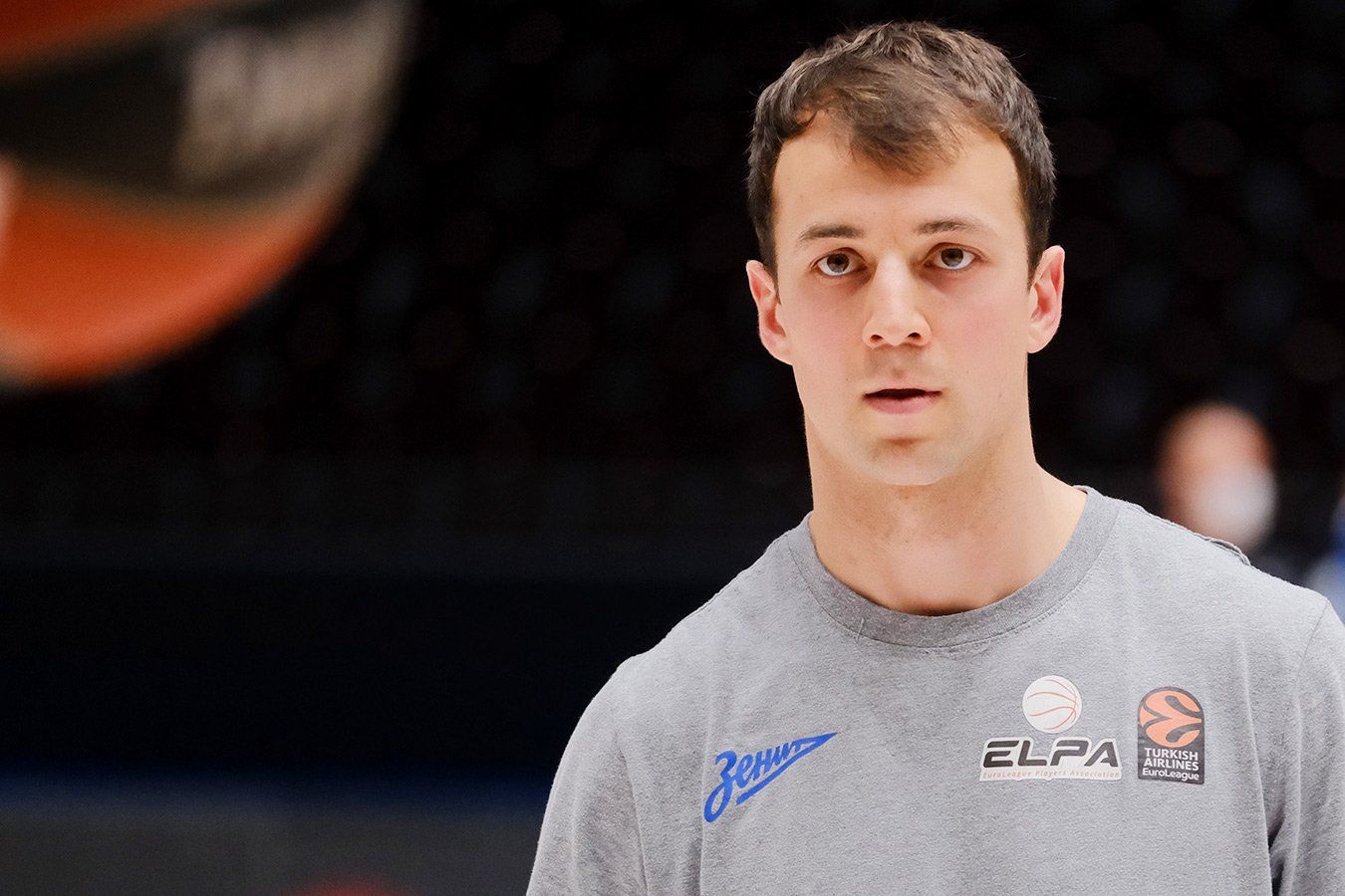 Canadian Rookie of Lokomotiv Shares Insight from Kevin Pangos on Saint Petersburg