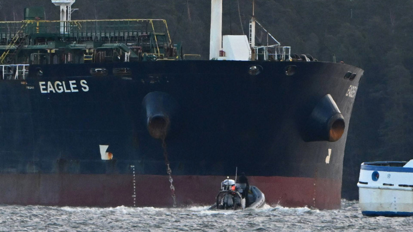 Captain Claims Anchor Incident Was Accidental Amid Baltic Cable Sabotage Allegations