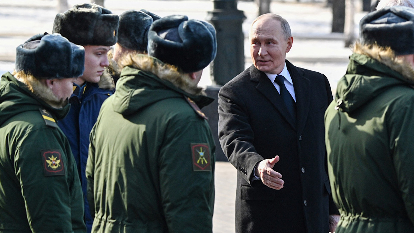 Kremlins Worries Grow Over the Reintegration of Ukraine War Veterans