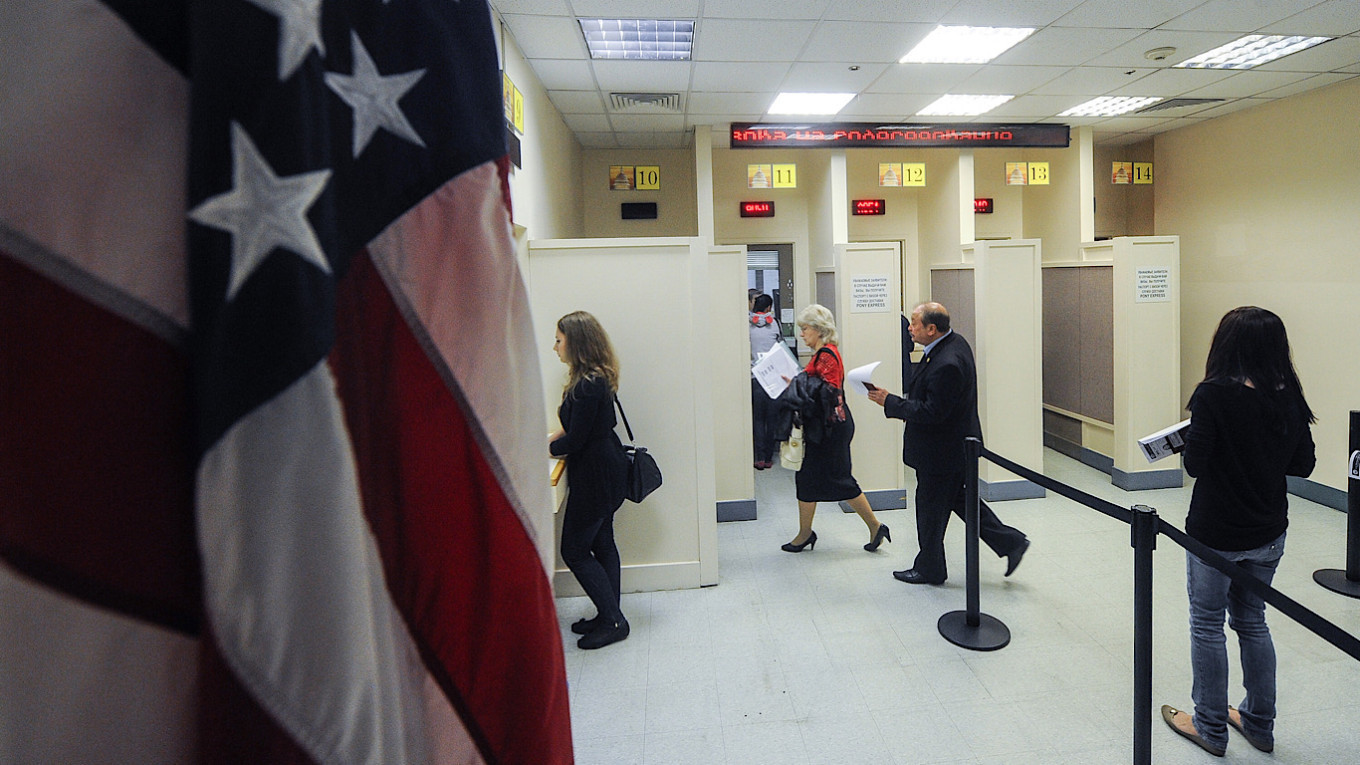 Russians Now Required to Travel to Poland or Kazakhstan for U.S. Visa Interviews Amid Service Suspensions