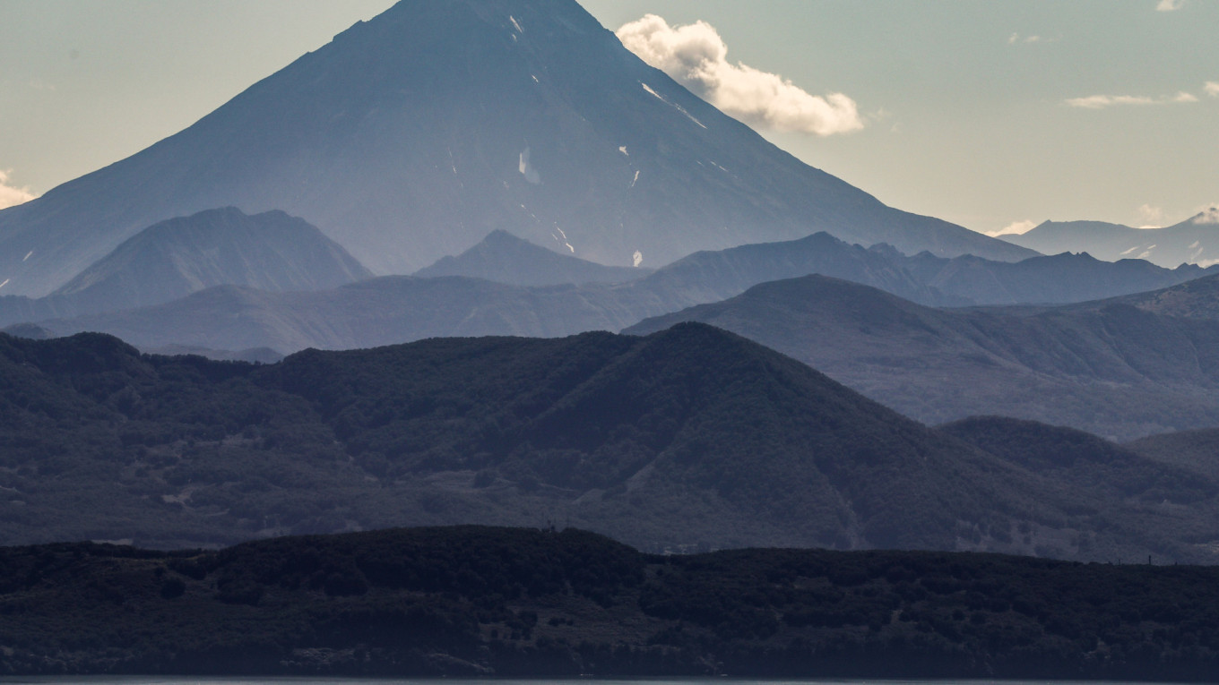 Strong Earthquake Hits Near Russias Kamchatka Peninsula; No Tsunami Warning Issued