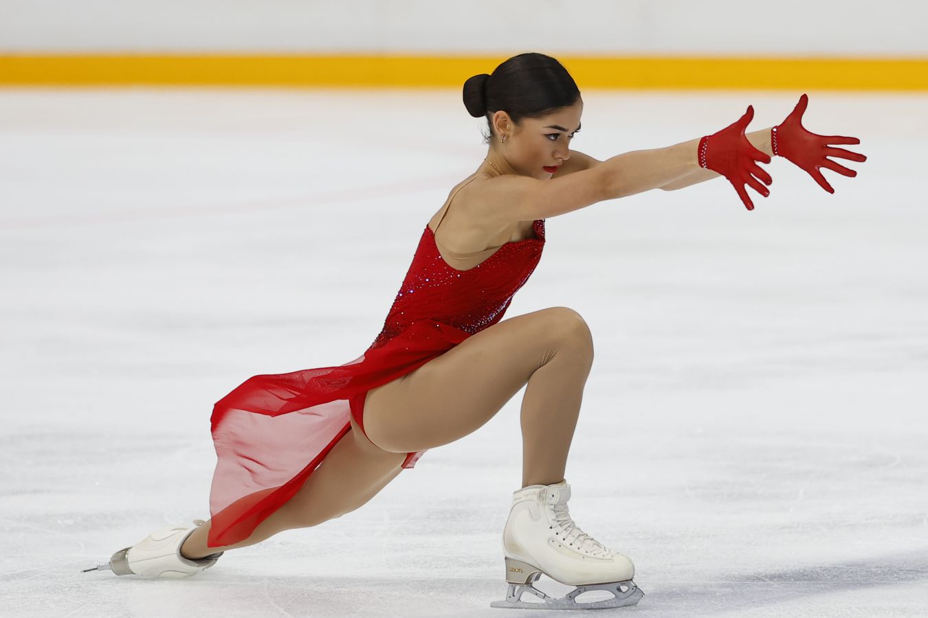 Tarasova Celebrates Petrosyan and Gumenniks Victory at 2026 Olympic Qualifiers