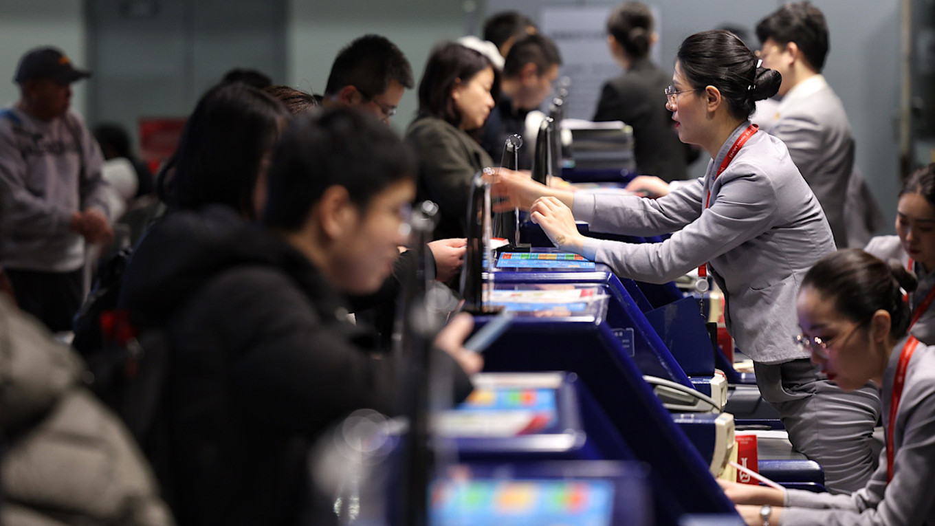 China Launches One-Year Visa-Free Travel Trial for Russian Tourists Starting September 2025