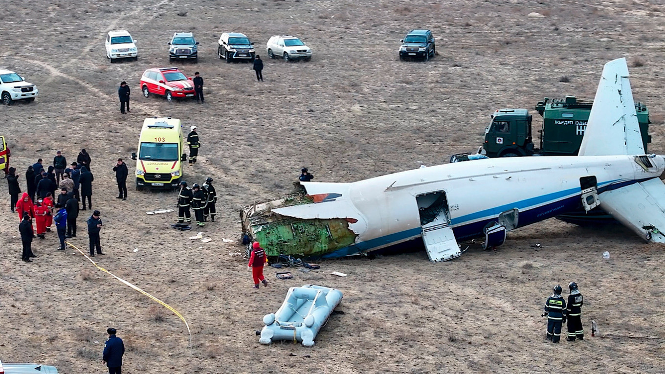 Putin Acknowledges Russian Missile Involvement in Fatal Crash of Azerbaijani Plane