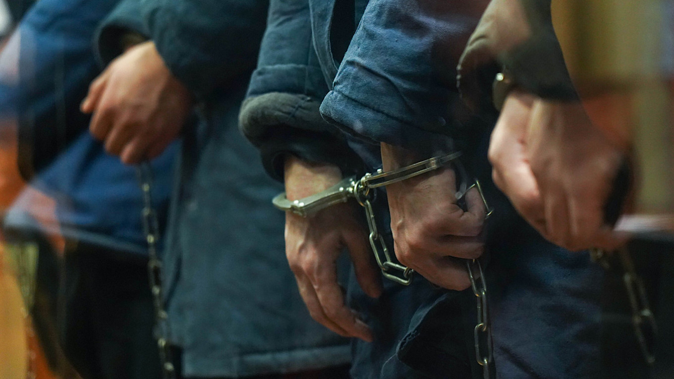 Russian Engineer Receives 18-Year Sentence for Supporting Ukraines Paramilitary Units