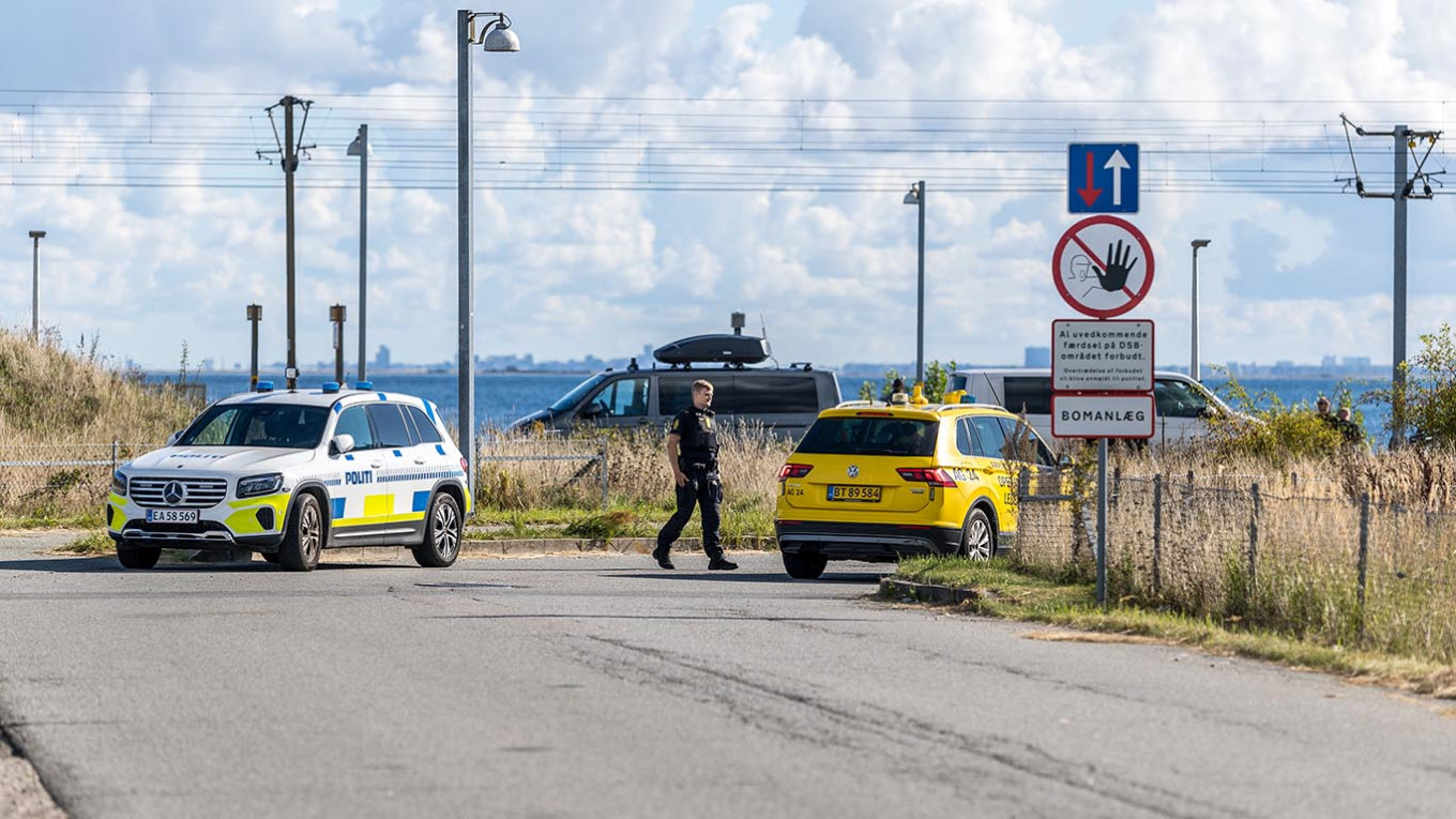 Scandinavian Airports Under Threat: Sweden Links Unidentified Drones to Russian Aggression