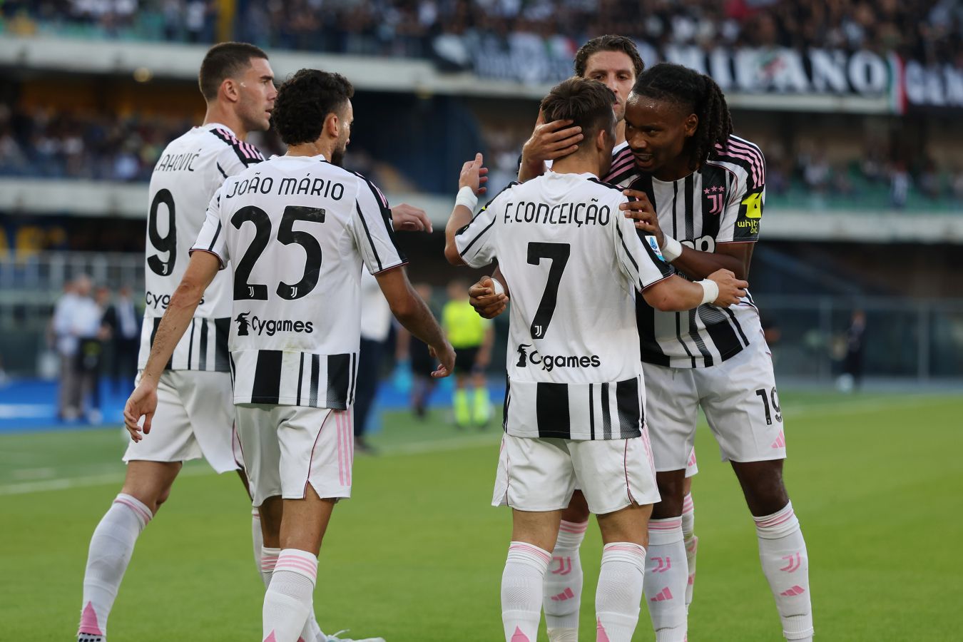 Injury Update: Juventus Goalkeeper Carlo Pinsoglio Undergoes Medical Examination