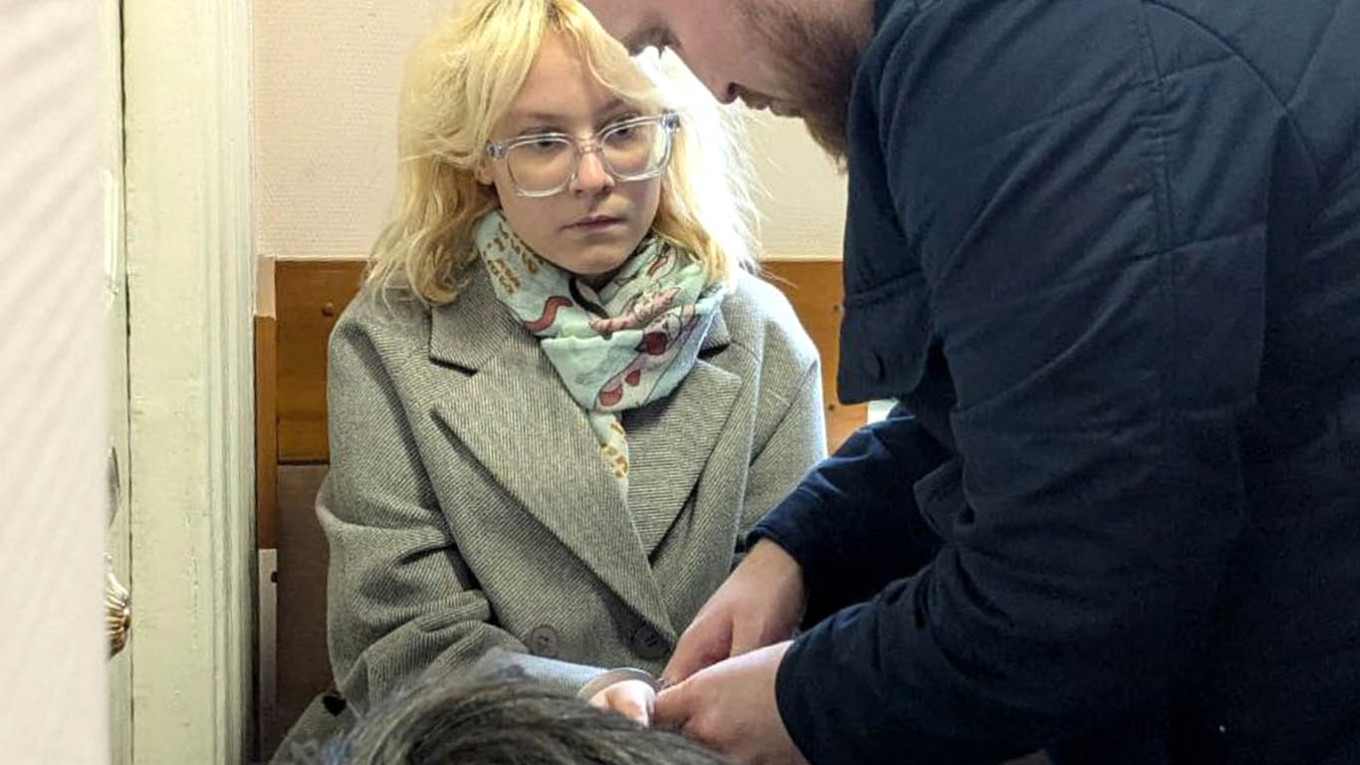 Monetochka’s Poetic Protest: A Call for Freedom for Jailed St. Petersburg Street Musicians