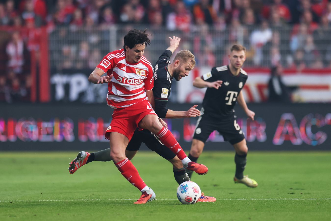 Bayern Escapes First Bundesliga Defeat Against Union with Kanes Late Equalizer