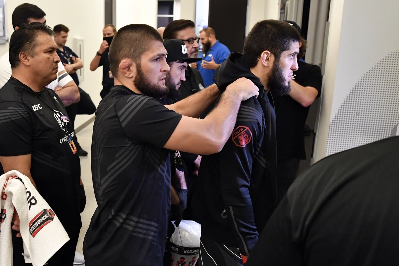 Khabib Highlights Islam Makhachevs Unique Qualities as a Fighter