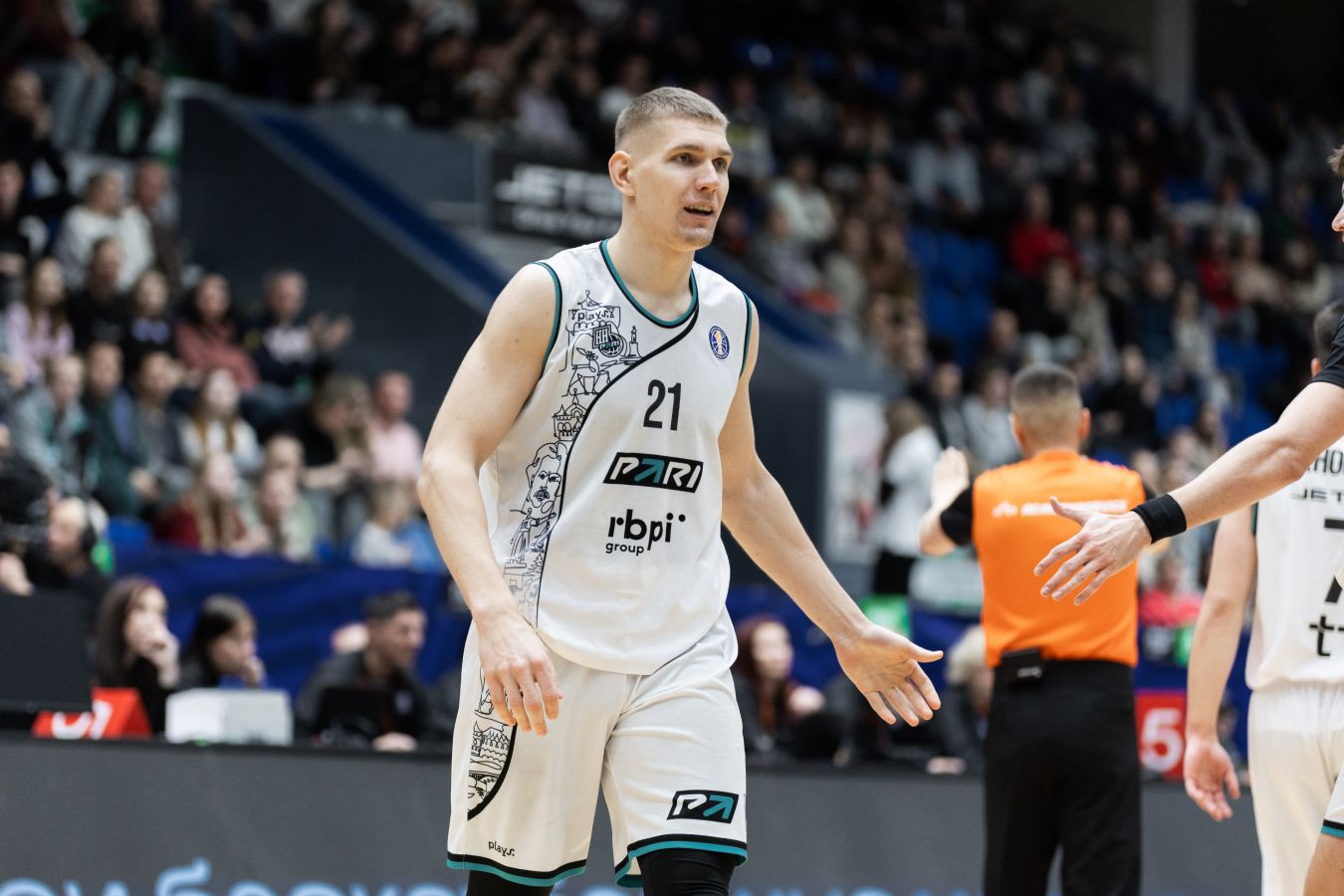 From the Countryside to the Court: Kirill Popov Reflects on Life Lessons from Rural Russia