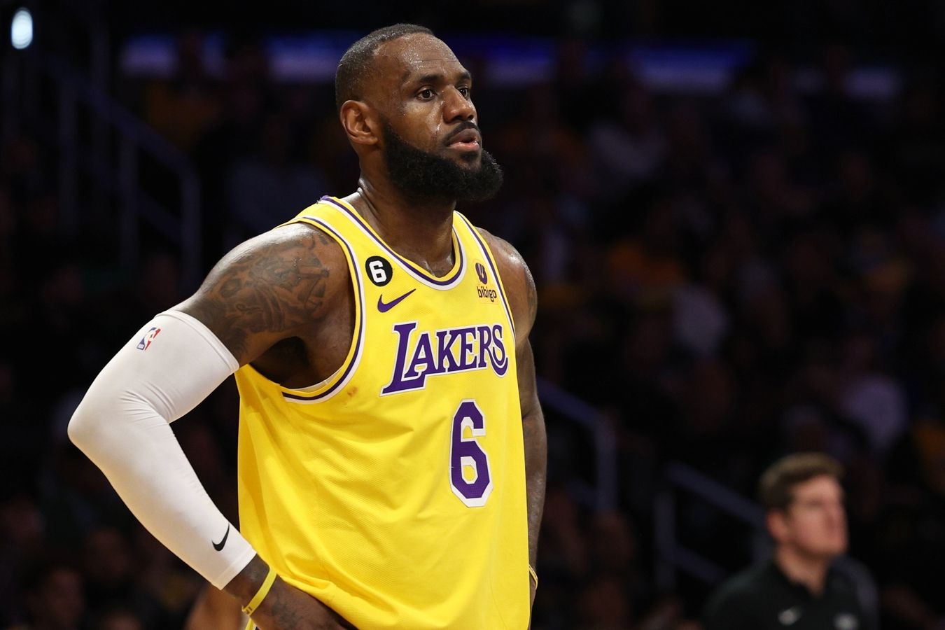 LeBron James Set to Return to Lakers Training as Recovery Progresses