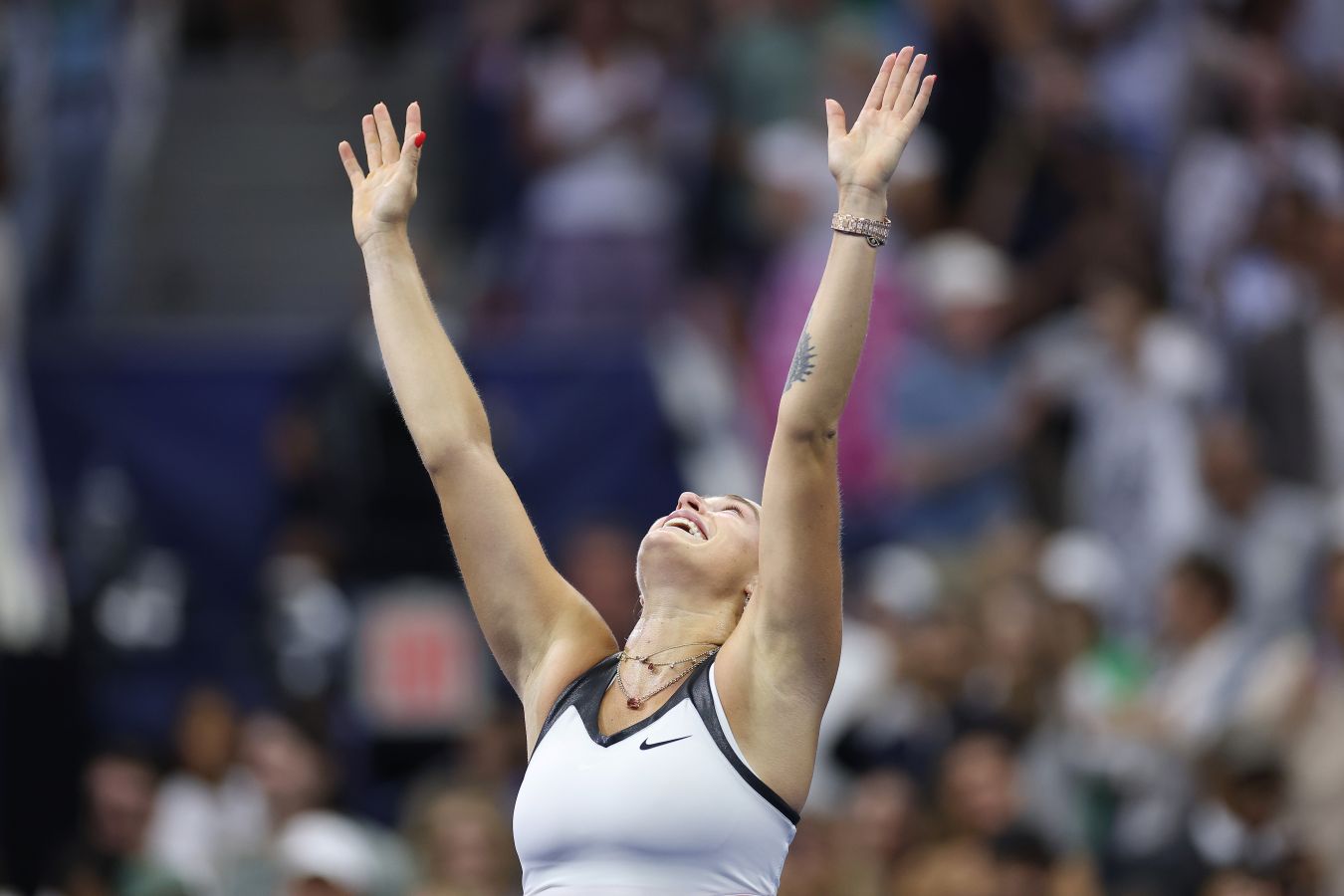 Arina Sobolenko Celebrates 500th WTA Match Milestone with a Convincing Victory over Jasmine Paolini