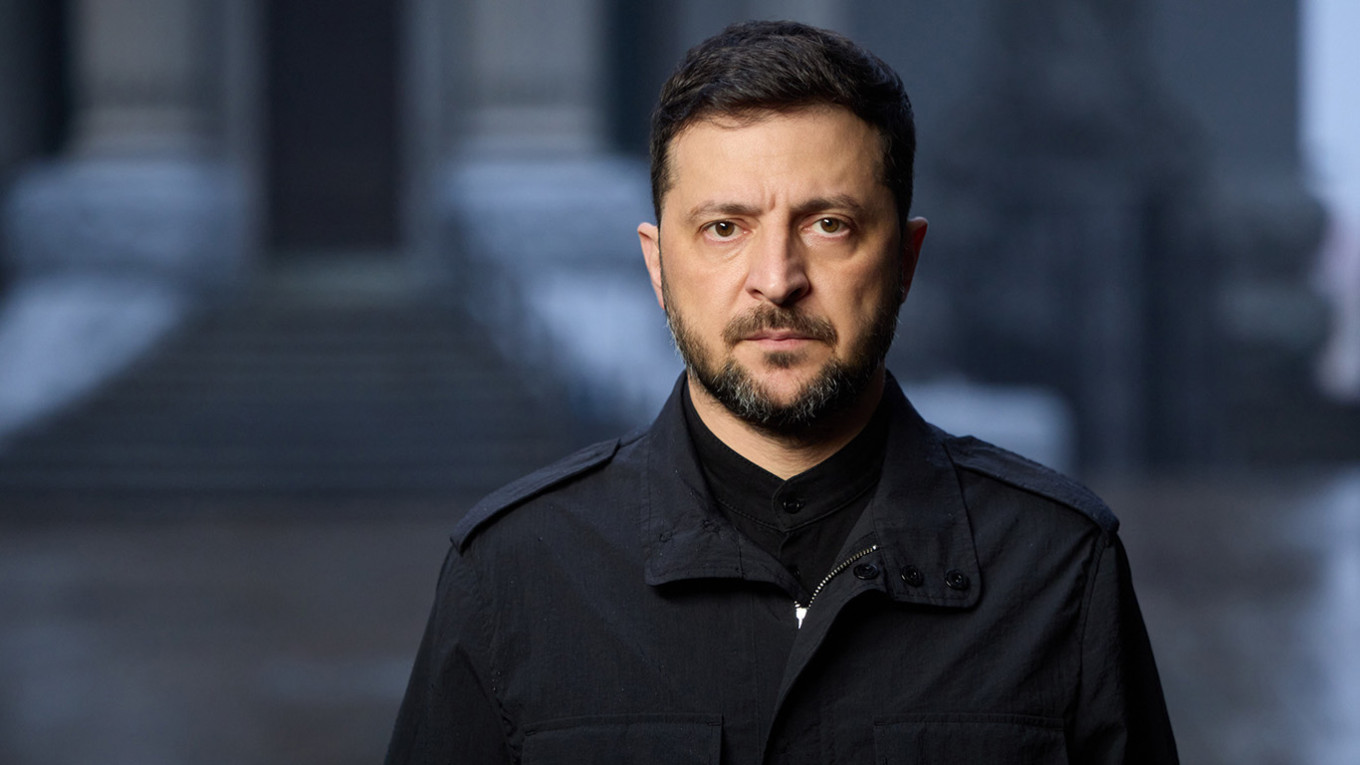 Zelensky Stands Firm Against U.S. Peace Plan That Puts Ukrainian Sovereignty at Risk