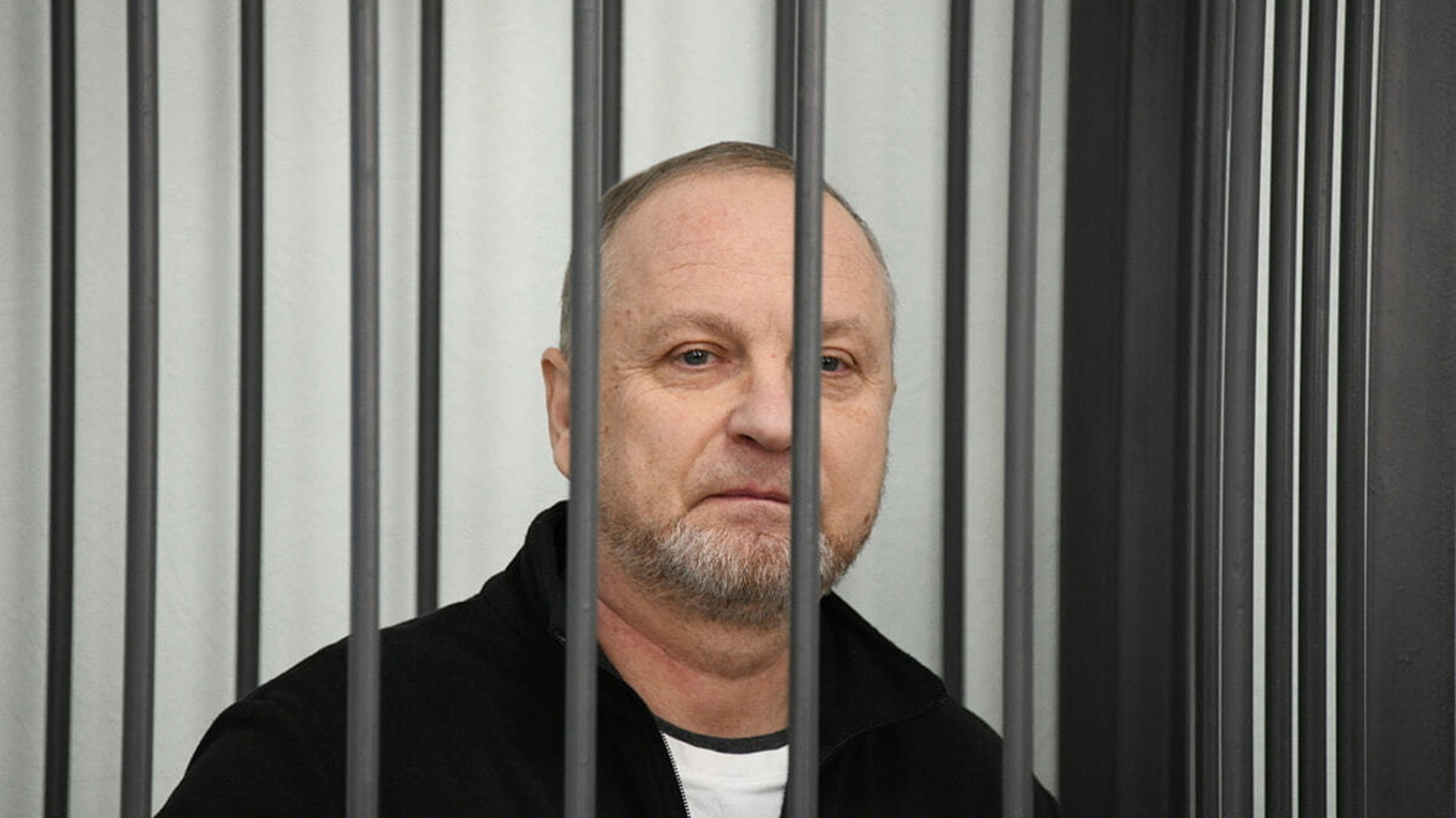 Bribery Conviction of Ex-Vladivostok Mayor Overturned Following Military Award Recognition