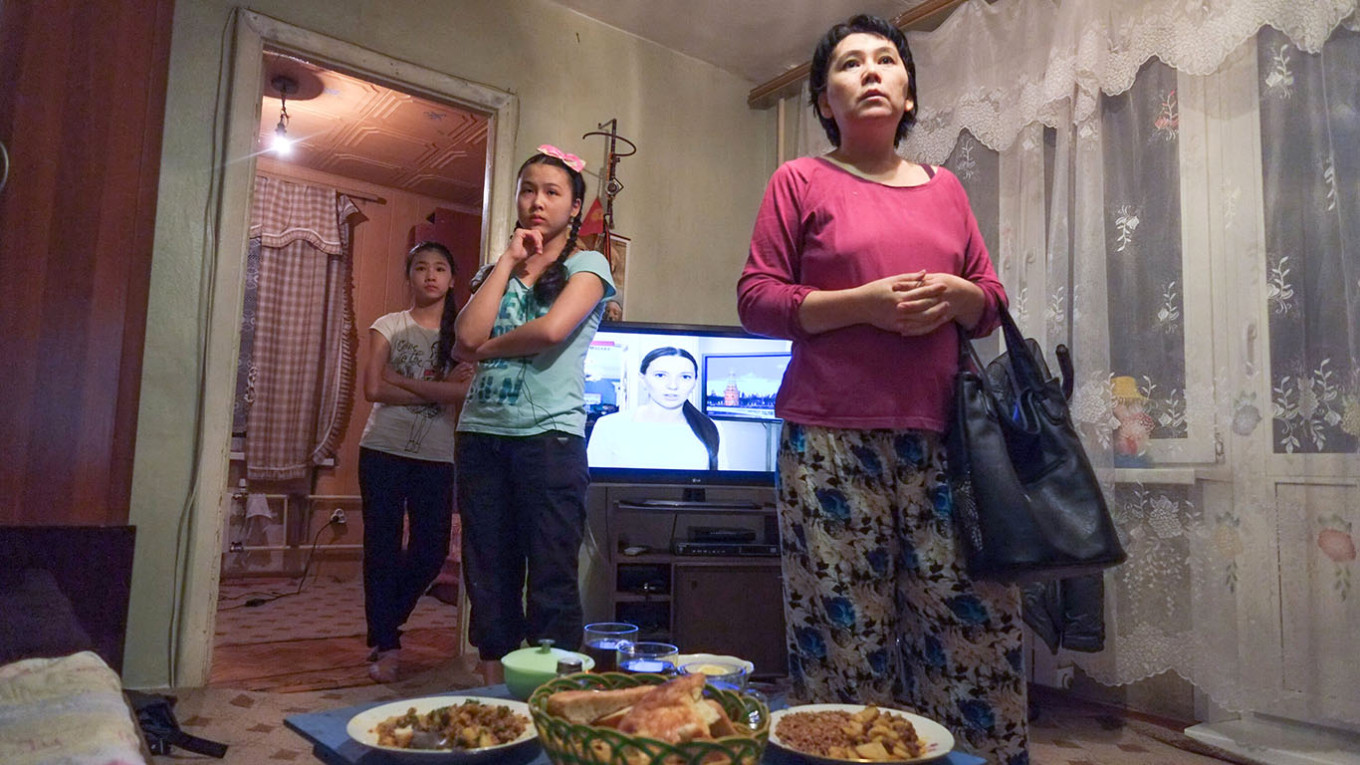 Duma Proposes Reducing Citizenship Oath Age to Foster Patriotic Commitment