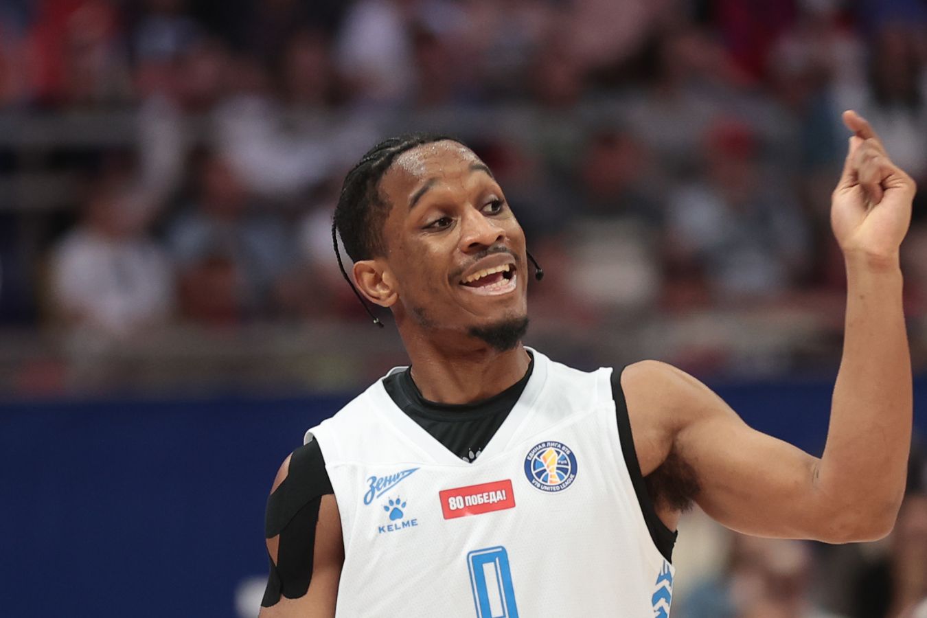 “Heroic Rescuers Revive Kittens Thrown into Thames; Furry Survivors Start New Lives After Ordeal”