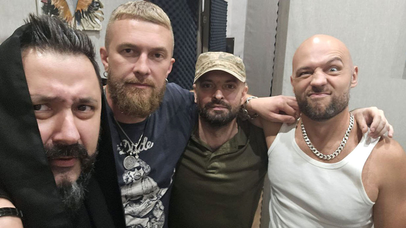 Patriotic Beats: The Rise of Pro-War Russian Rap Amidst Conflict