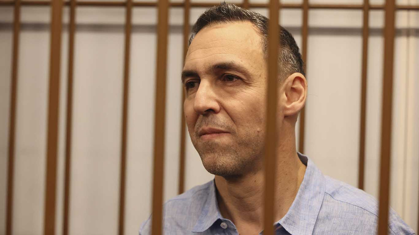 Diplomatic Efforts Underway as Kremlin Proposes Solution for Imprisoned Researcher Vinatier