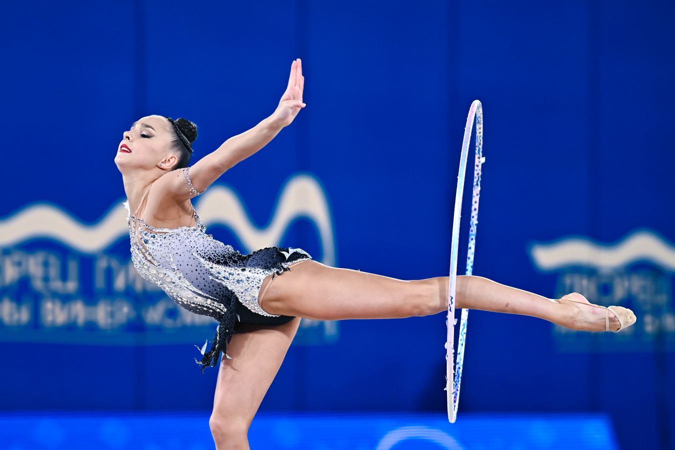 Regent Street Celebrates Christmas Cheer with First Car-Free Festive Mile Since 2020