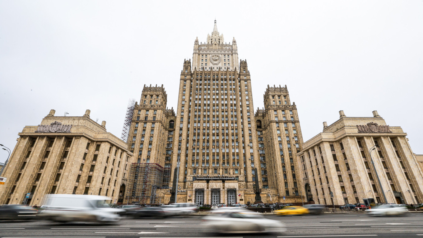 Russia Denounces European Peacekeeper Initiative in Ukraine as a Threat to Stability