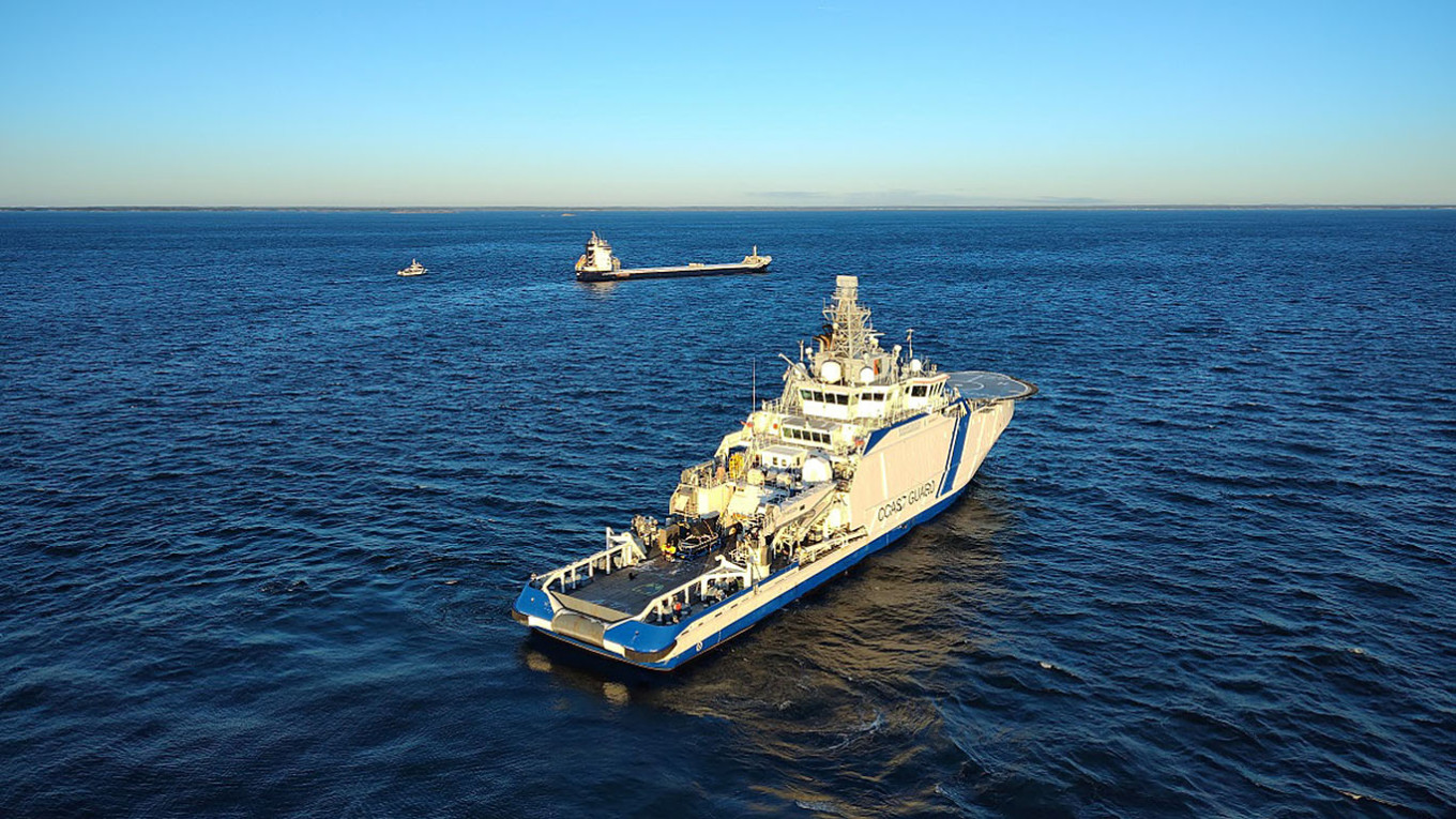 Finlands Investigation Continues After Release of Ship Linked to Undersea Cable Damage