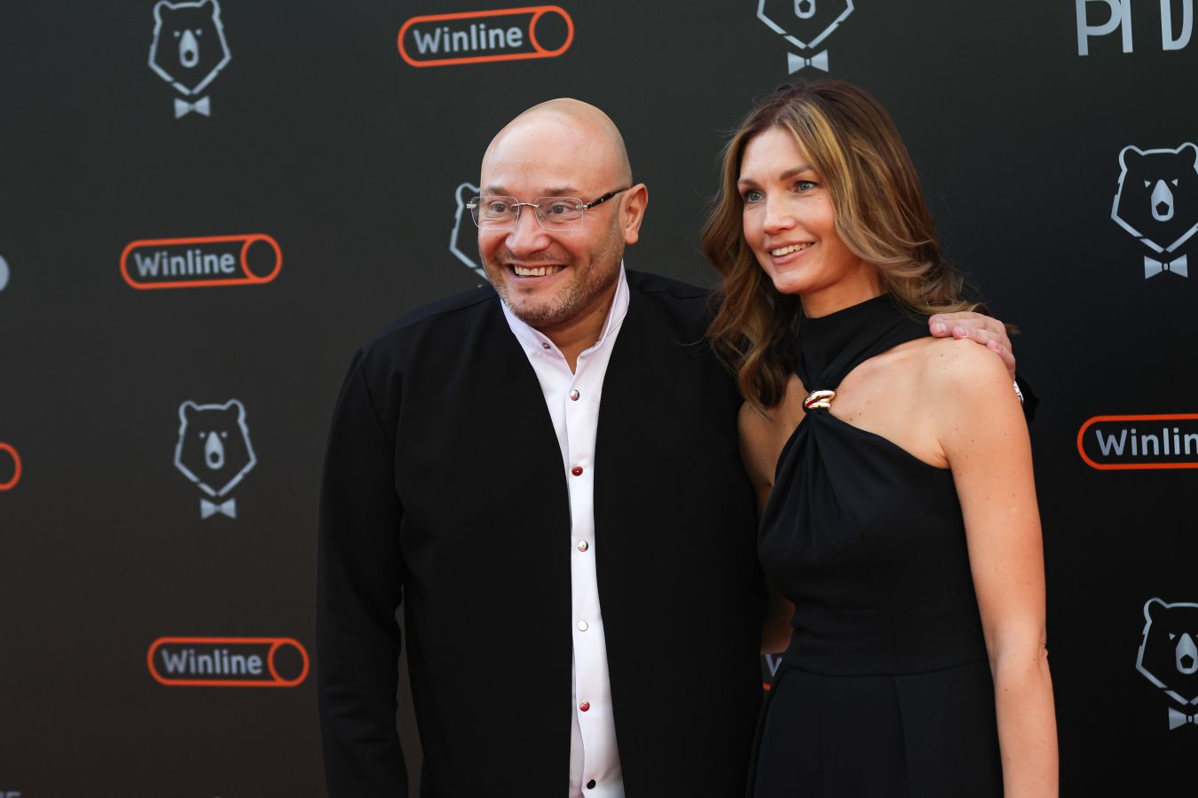 Headline: Transparency or Trust? Over 300 Met Police Officers Disclose Freemason Ties Amid Legal Challenge