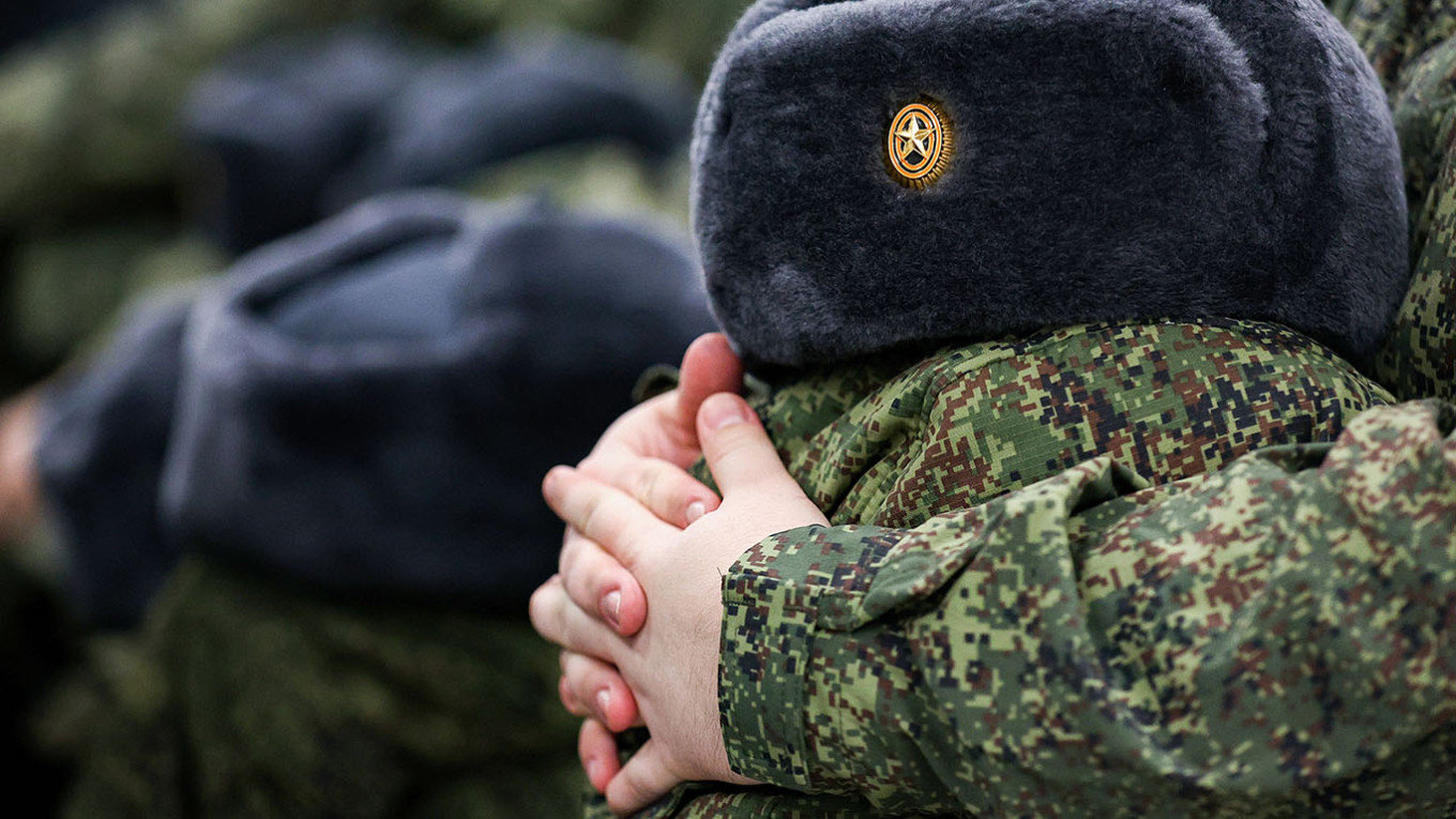 Putin Mobilizes Reservists for Enhanced Protection of Key Infrastructure Amid Security Concerns