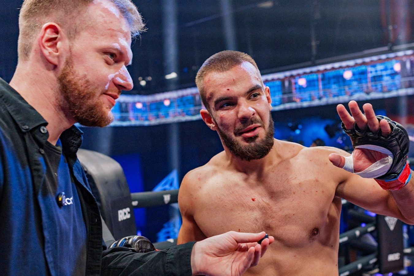 “Festive Footfall Soars in London’s West End: A Post-Pandemic Resurgence”